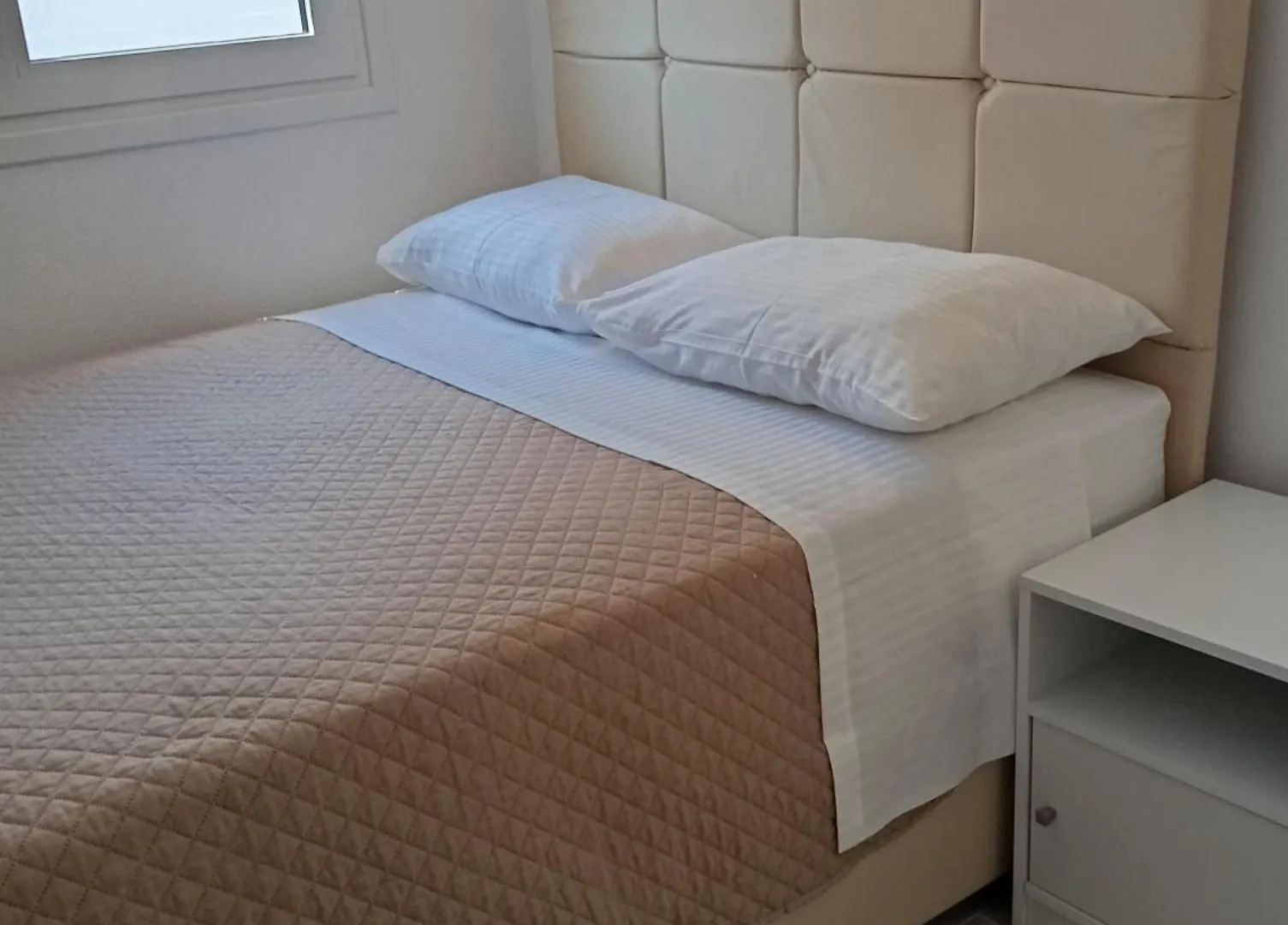 Apartments Gregory & George Hanioti Holiday home